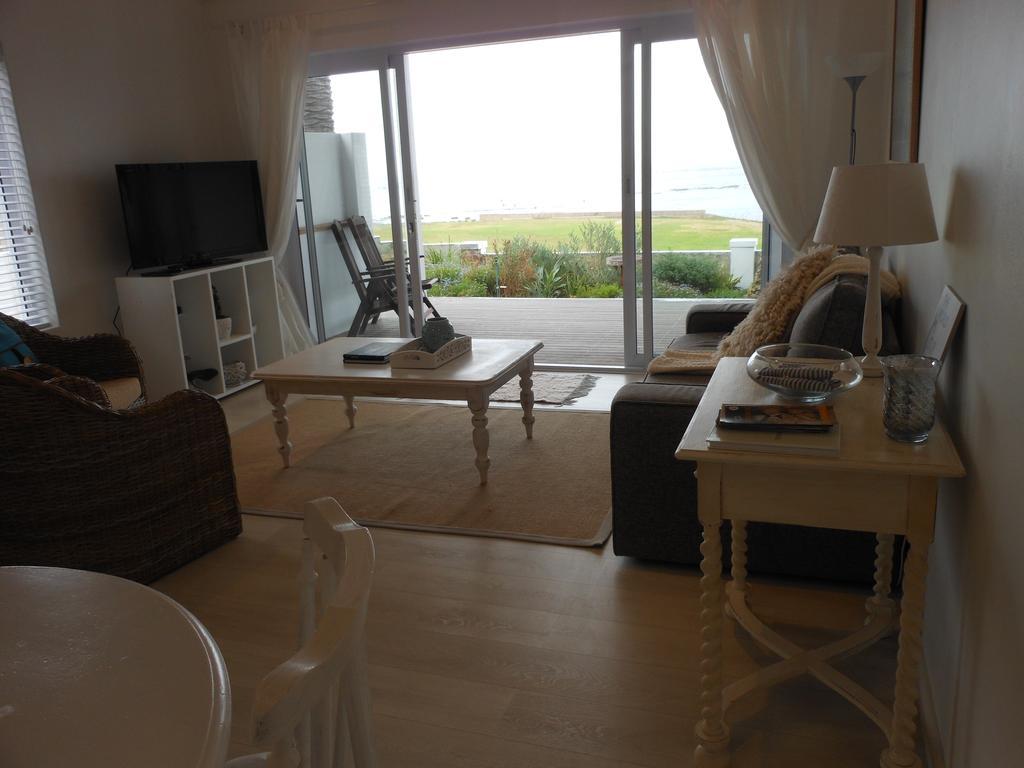 קומצ׳ייה Palm Villa Cottage חדר תמונה