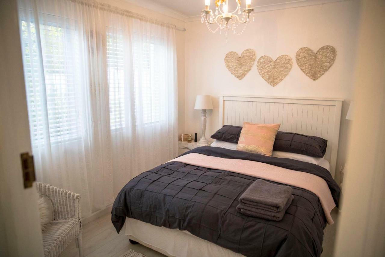קומצ׳ייה Palm Villa Cottage מראה חיצוני תמונה