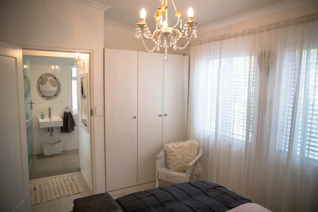 קומצ׳ייה Palm Villa Cottage מראה חיצוני תמונה