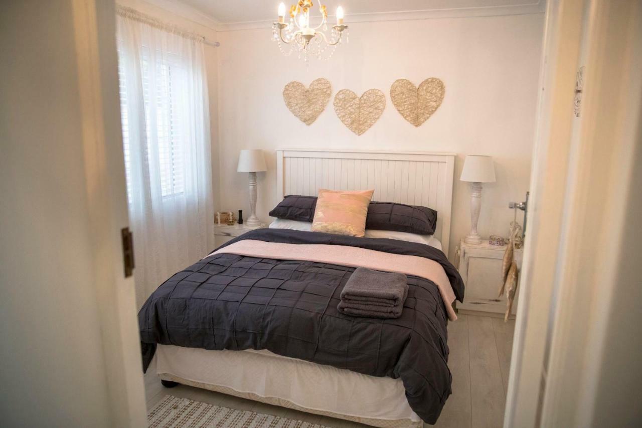 קומצ׳ייה Palm Villa Cottage מראה חיצוני תמונה