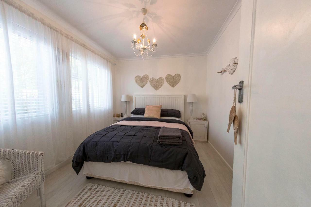 קומצ׳ייה Palm Villa Cottage מראה חיצוני תמונה